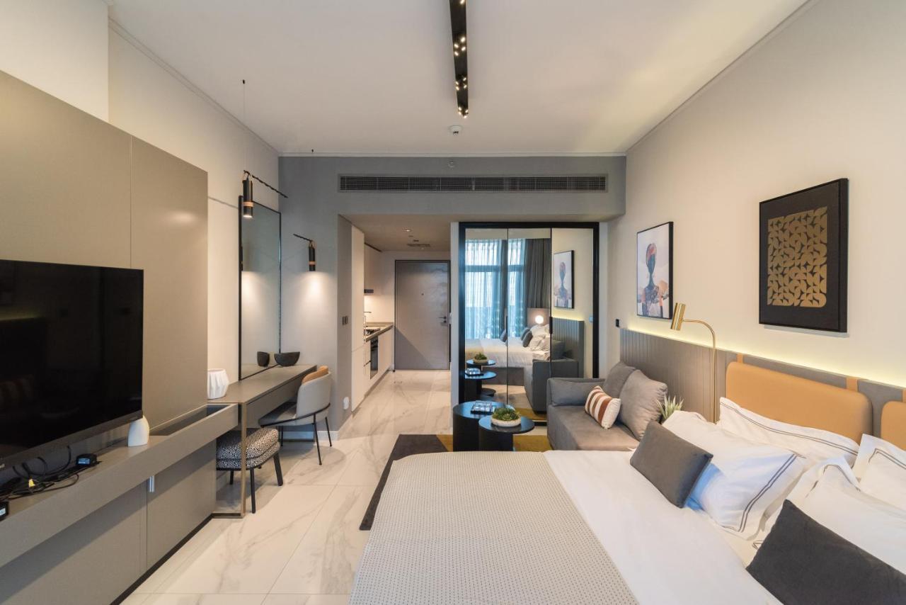 Superb Canal View Studio - Grandeur Homes Apartamento