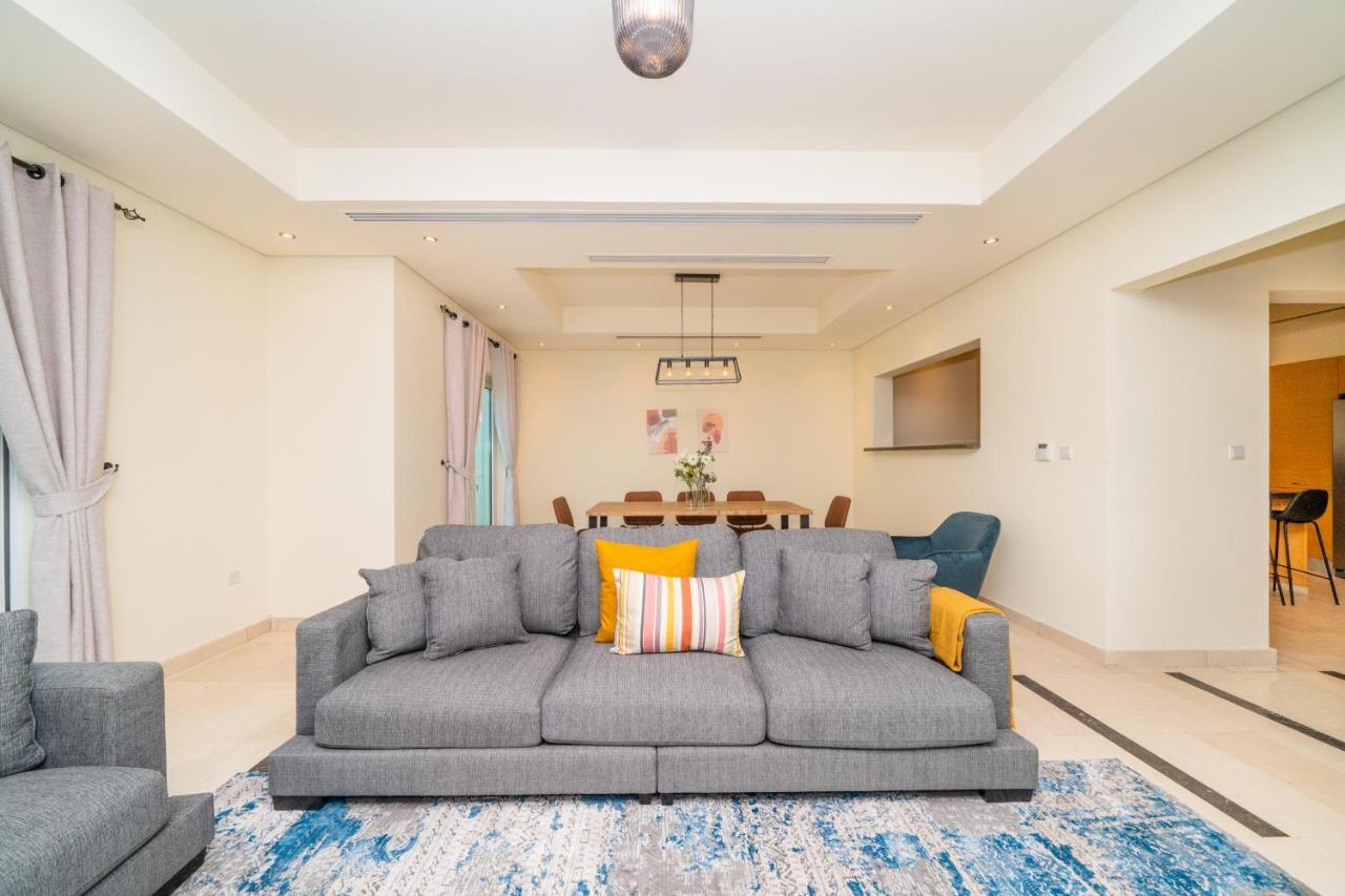 Vilă Alh Vacay - Al Furjan Quortaj 3br *