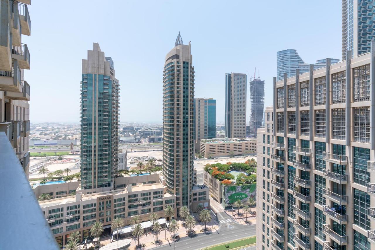 Ultimate / 4 Beds / Burj Khalifa View Apartment Dubai