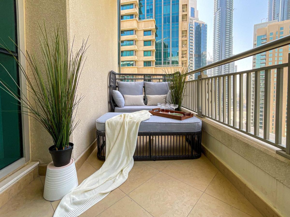 Higuests - Amazing Overlooking Burj Khalifa! Lägenhet Dubai