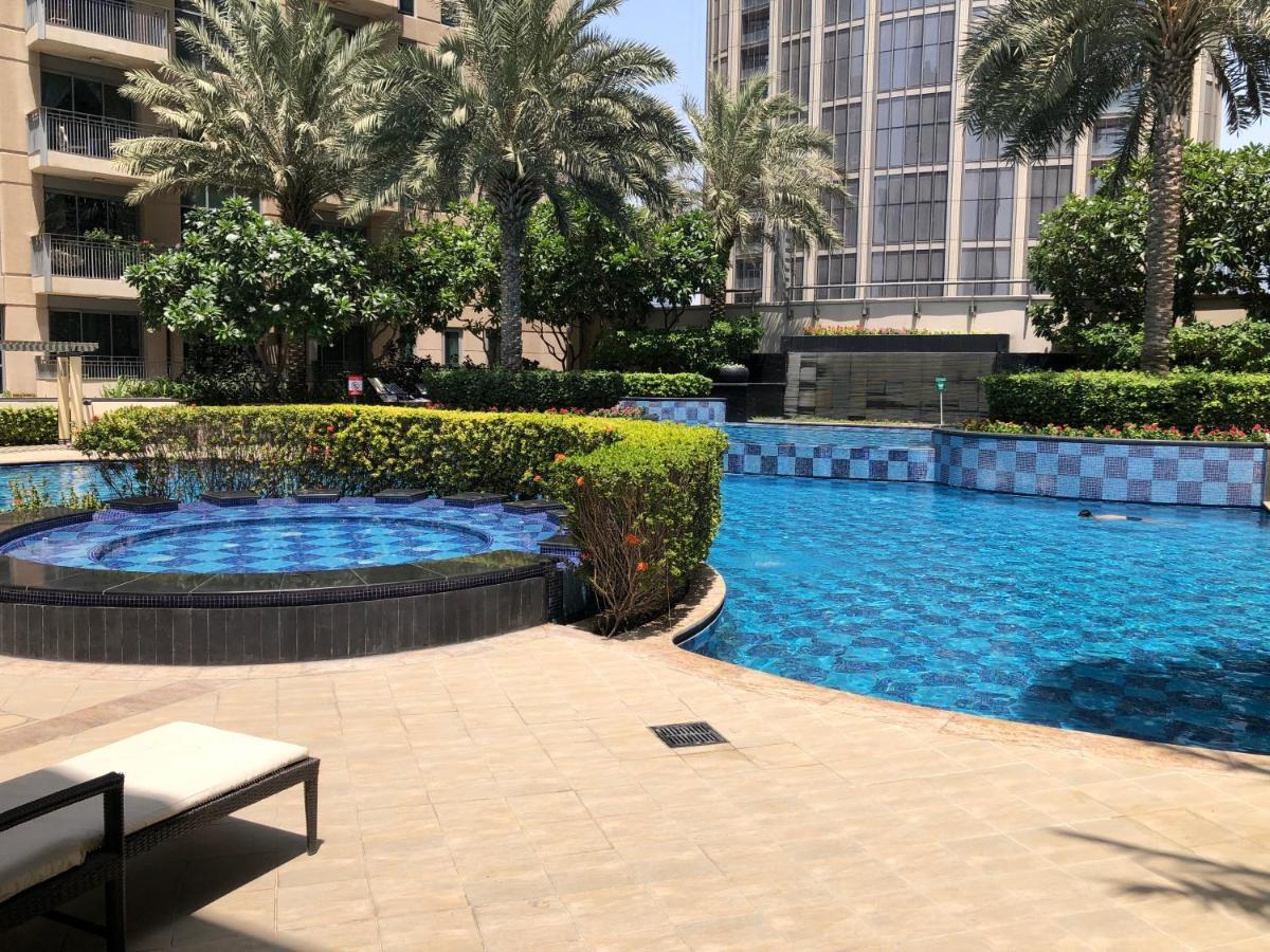 Ultimate / 4 Beds / Burj Khalifa View Apartment *