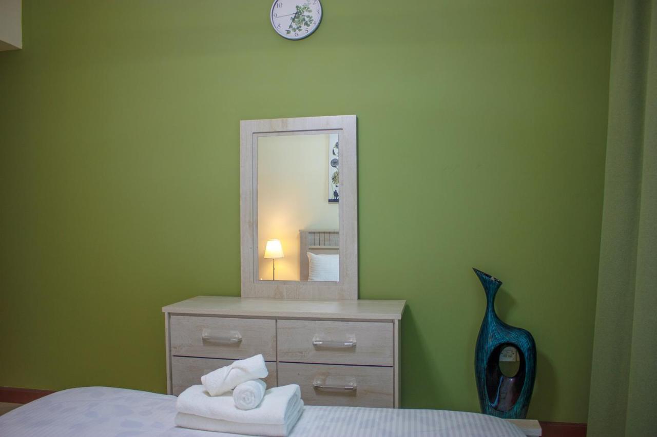 Appartement 1 Bedroom Facing Pool, Close To Metro Station
