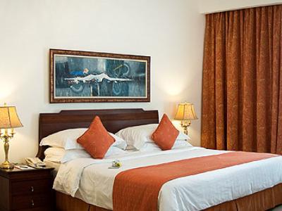 Marina Aparthotel 3*