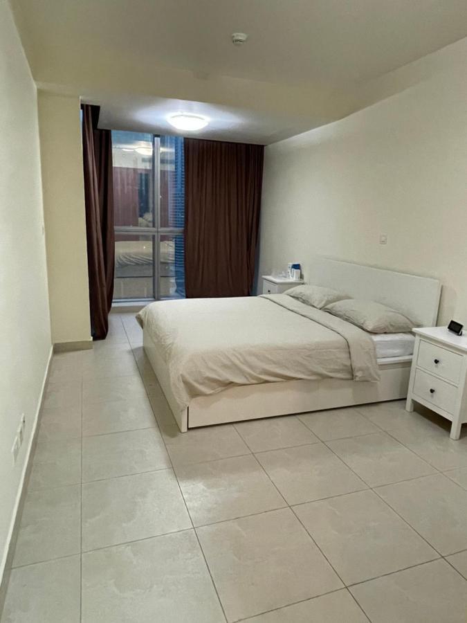 Metro Premium Location Spacious 2 Bedroom Right Next To The Metro