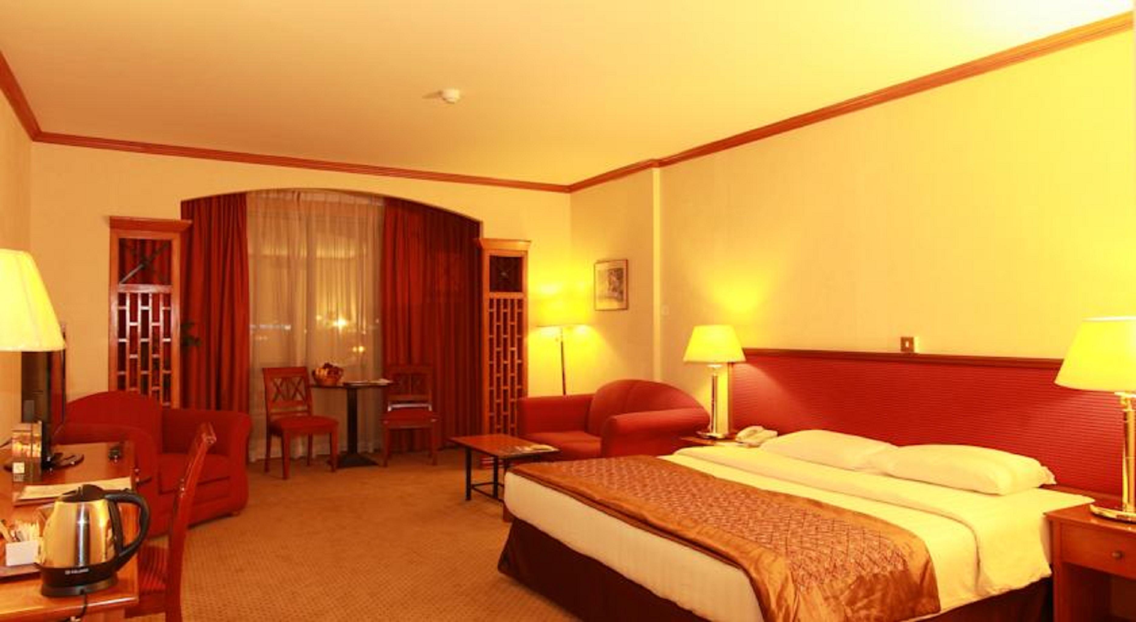 The George By Saffron, Creek 3* Dubái