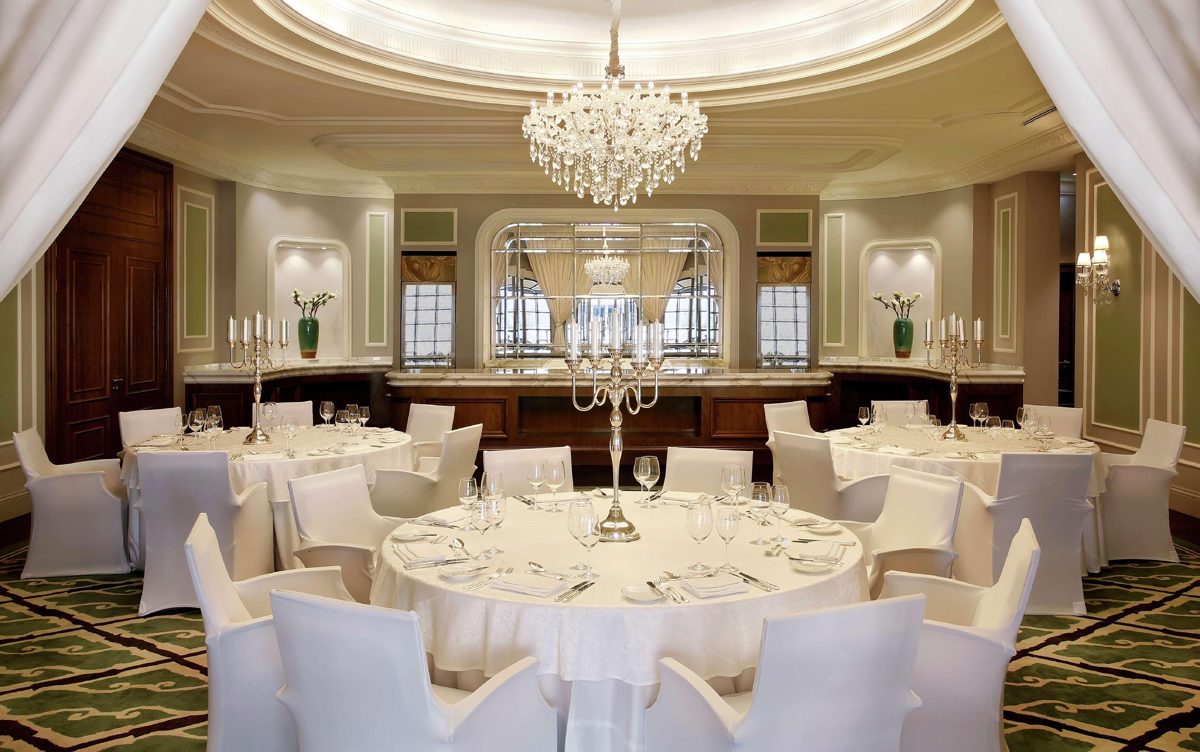 Hotel Al Habtoor Palace - Preferred & Dubái