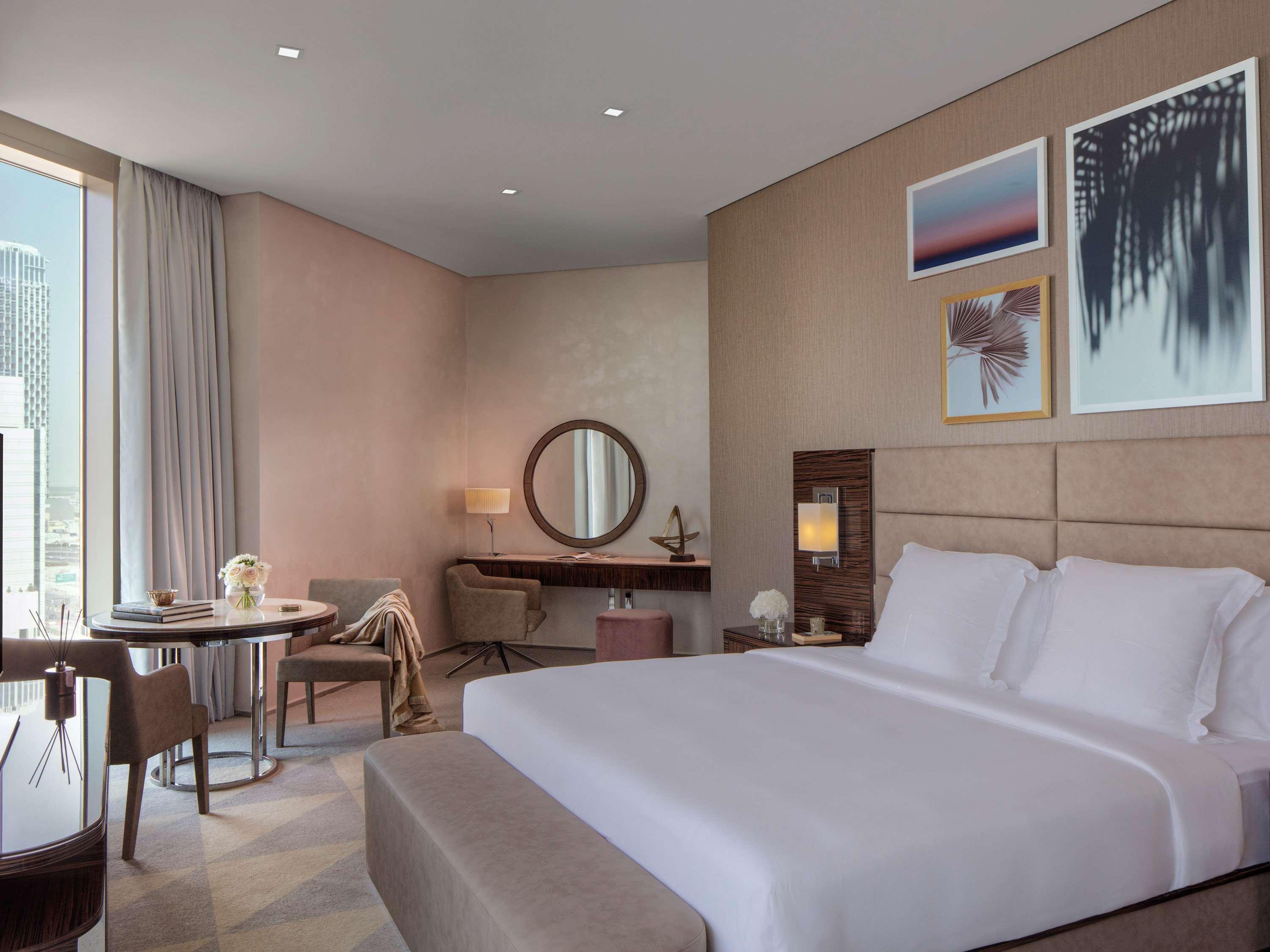 Hyde Hotel 5*