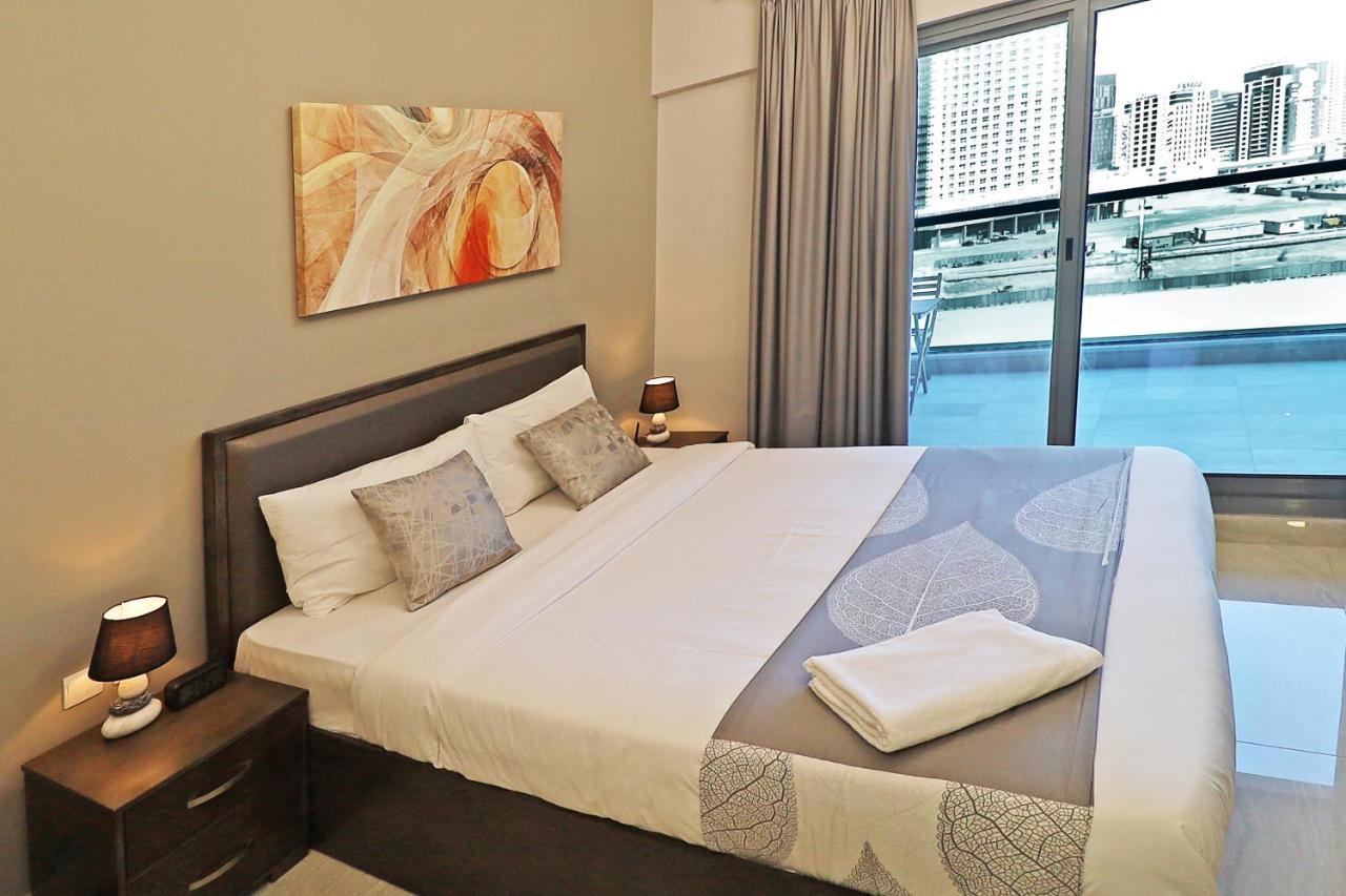 Lejlighed Large And Complete I Near Mall Dubai