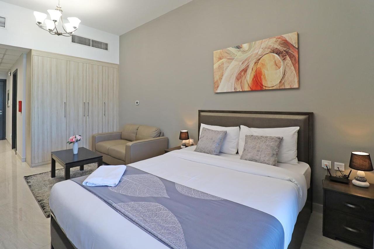 Lejlighed Large And Complete I Near Mall Dubai