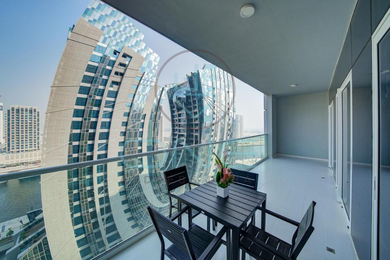 Premium 2br W Canal View Near Downtown Dubai