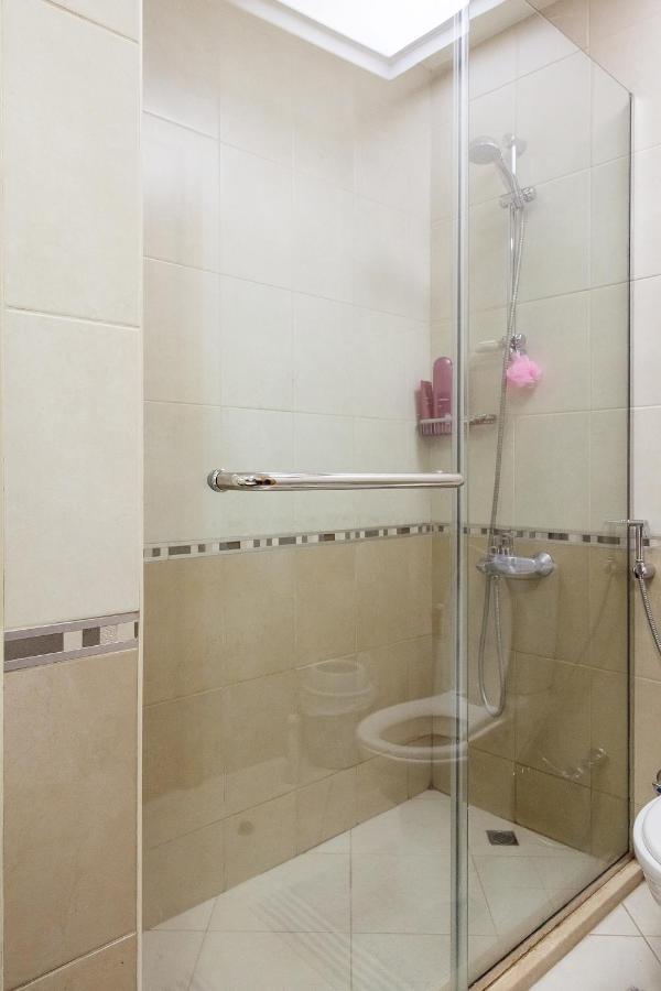Dulive Hostal *