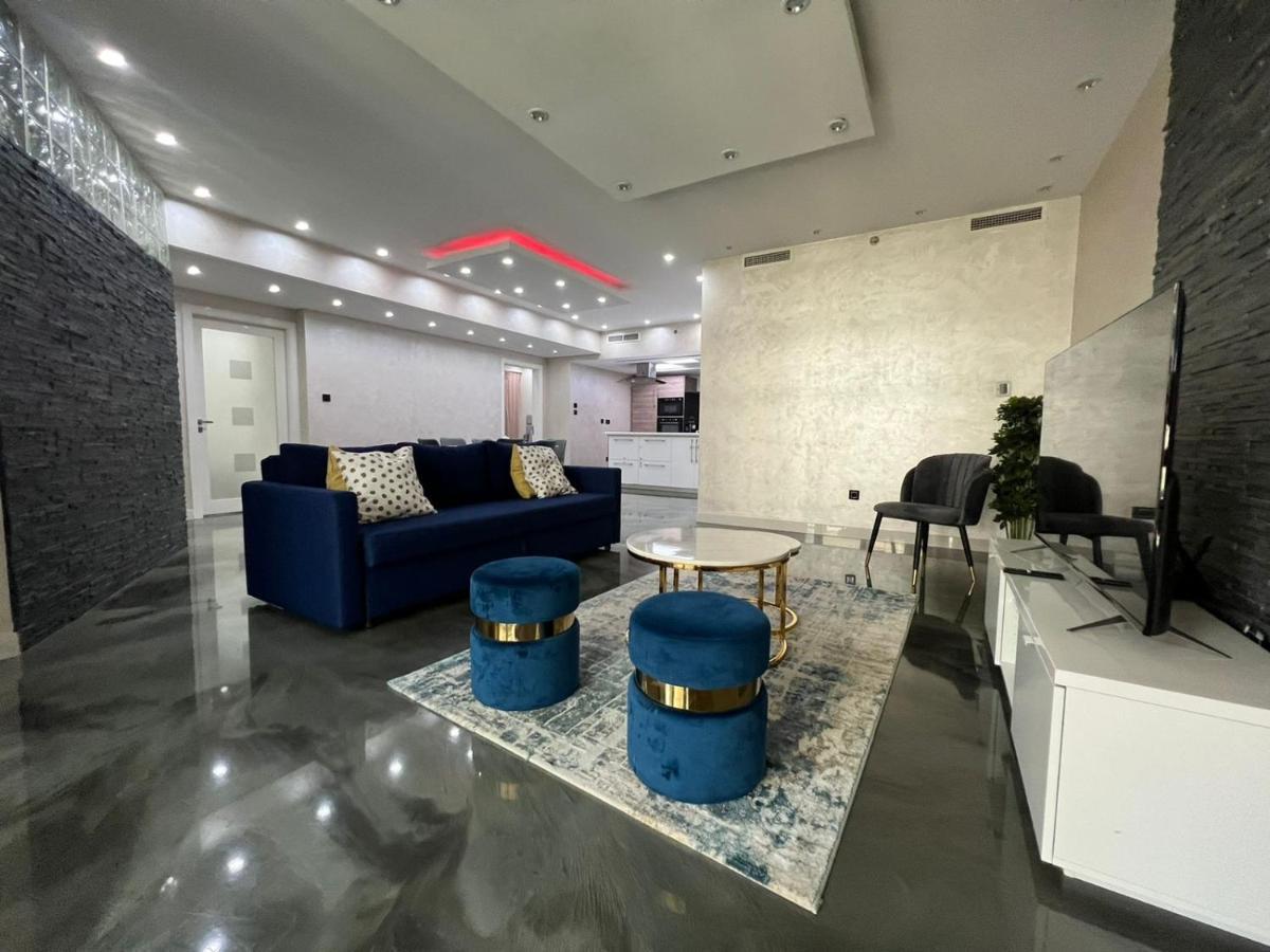 Apartment Beautiful And Cozy 2 Bedroom In The Heart Of Downtown