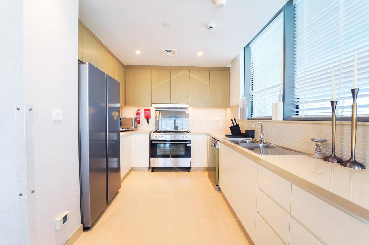 Apartment Keyhost