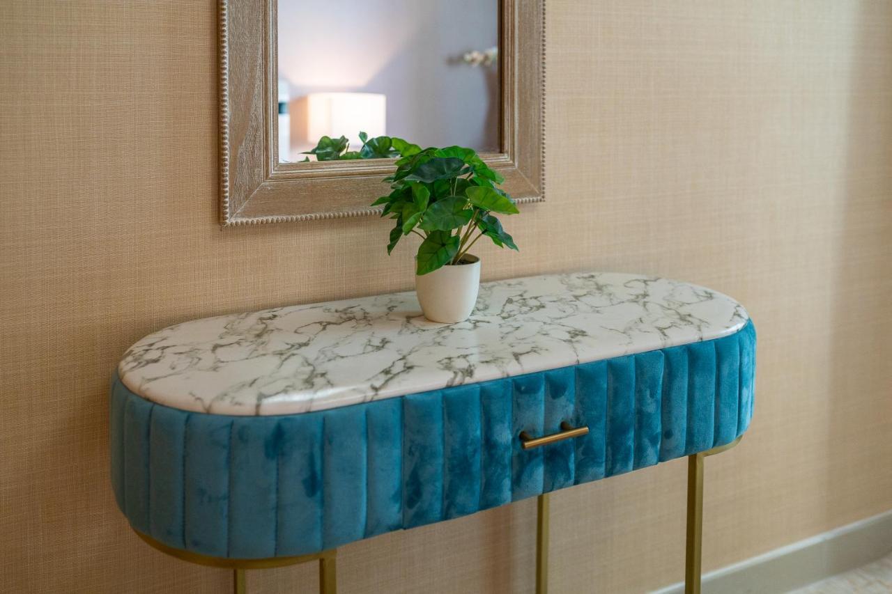 Bellavista - Exuberant - 1br - 29 Boulevard - Fountain Views