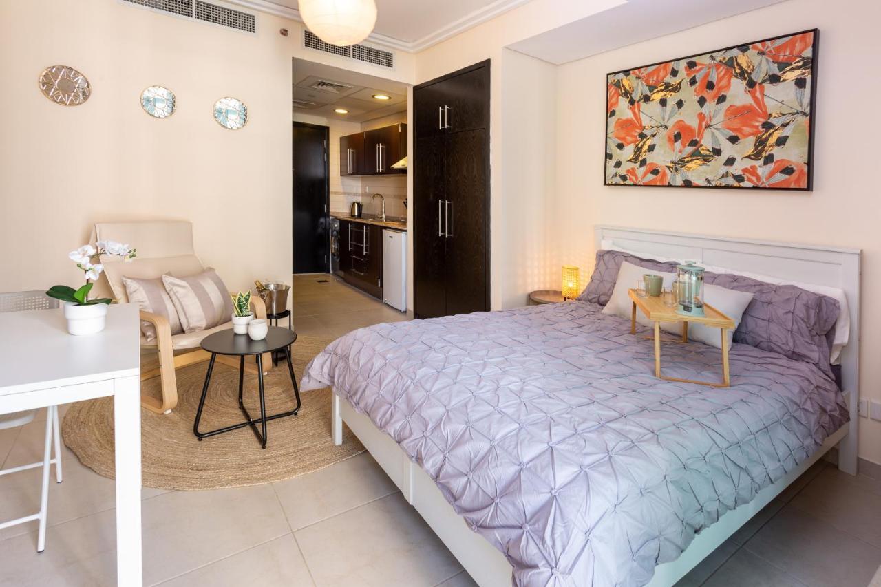 Goldcrest Views 2 Apartment. Apartment Dubai