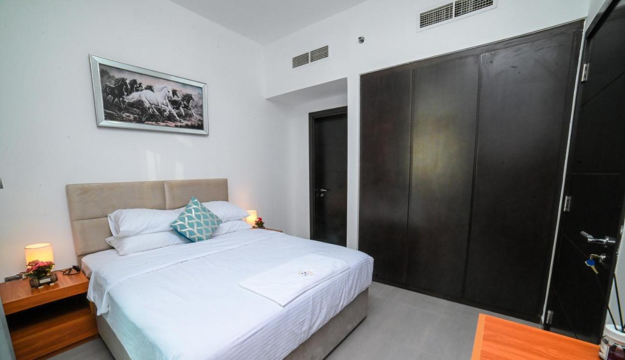 Сasa de vacaciones 1bhk With Canal View Damac Merano Business Bay