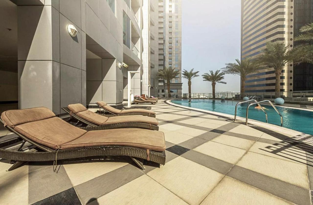 Maison Privee - High-floor Trendy With Marina, Palm & Ocean Vws Apartamento