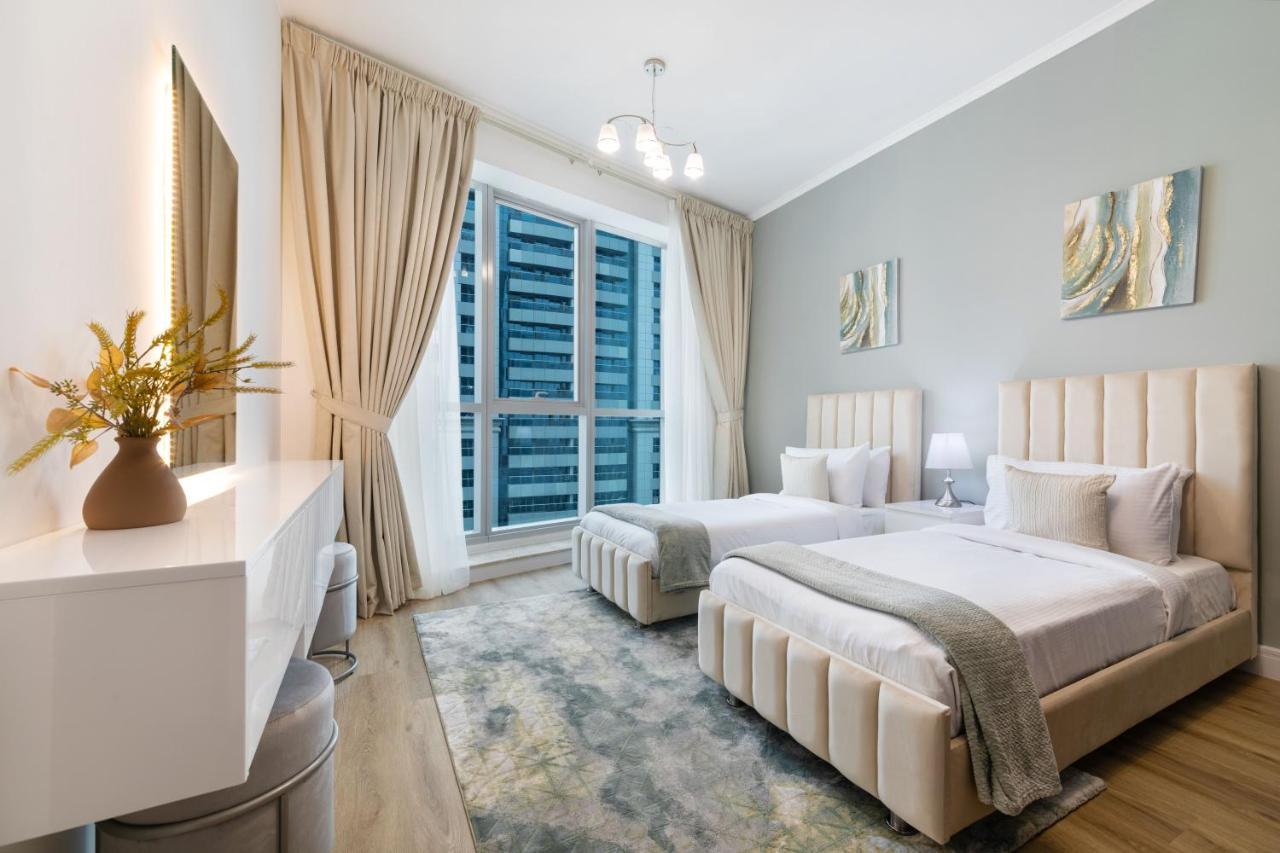 Maison Privee - High-floor Trendy With Marina, Palm & Ocean Vws Apartamento Dubái