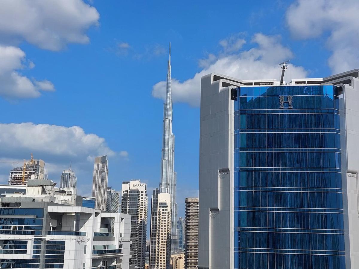 Bayz Burj Khalifa View Apartamento Dubai