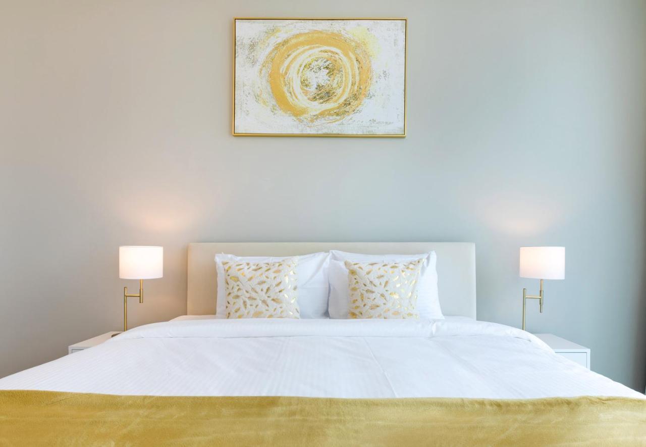 Maison Privee - High-floor Trendy With Marina, Palm & Ocean Vws Apartamento *