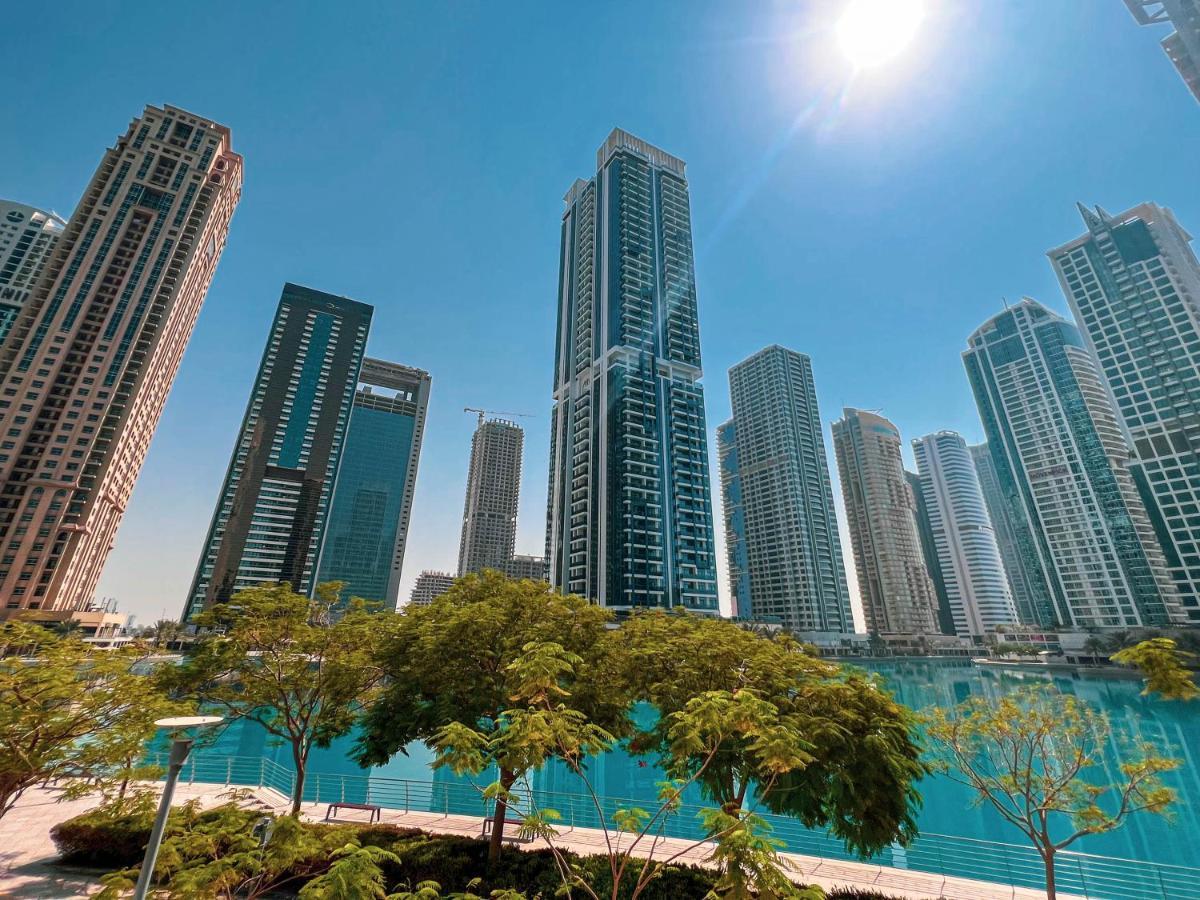 Cosmos Living Elegant Near Marina Apartment Dubai