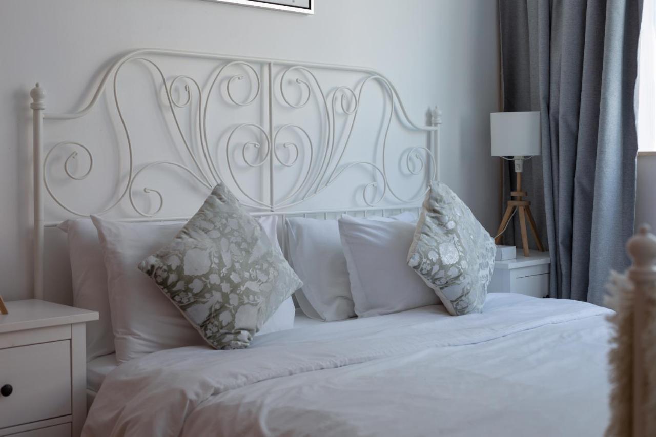 Marina - 5 Bedroom, Feel, Great Amenities Apartamento *
