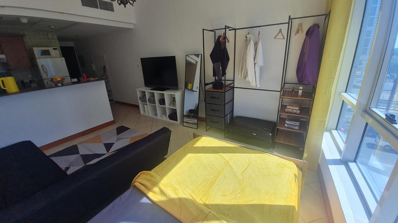 Apartamento Yellow Studio Apart 308 In Marina Diamond One Dubái