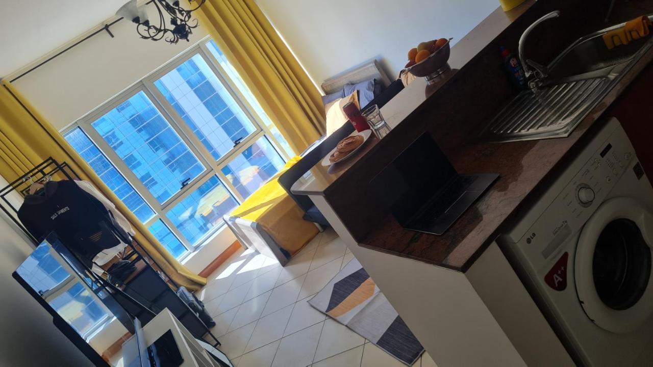 Apartamento Yellow Studio Apart 308 In Marina Diamond One Dubái