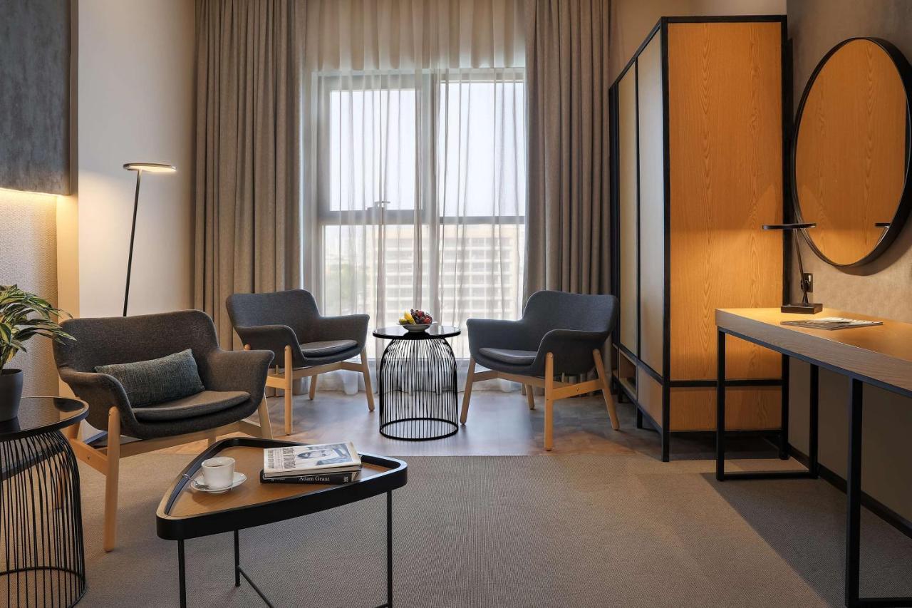 Hotell The Manor By Ja,