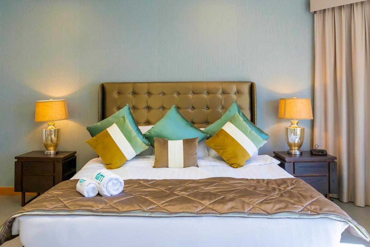 Pousada Fam Living - Palm Jumeirah - With Private Pool Dubai