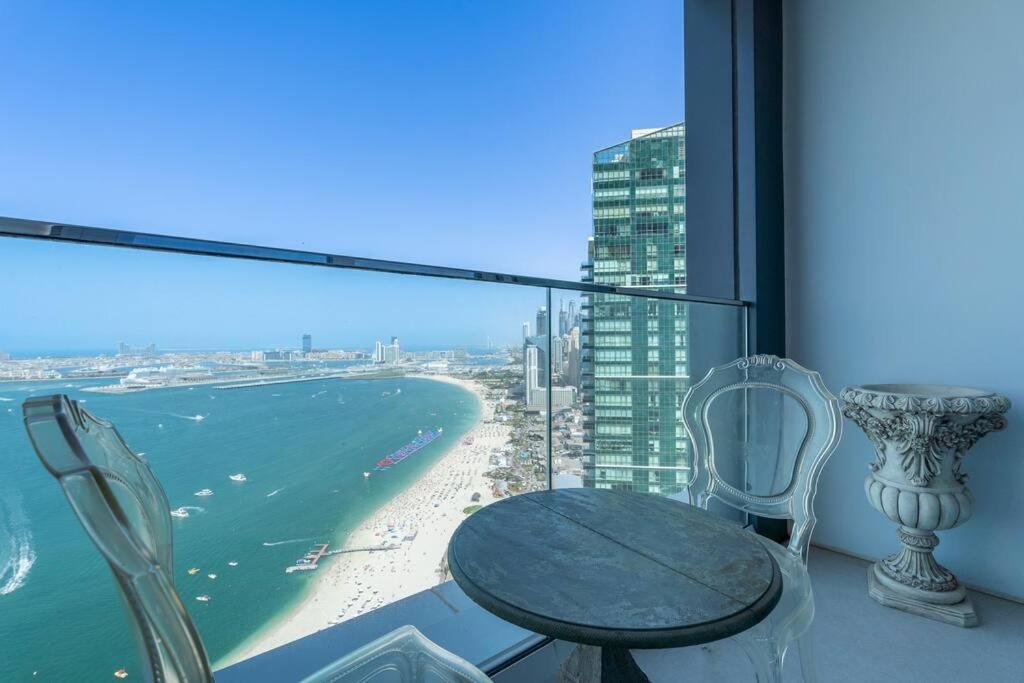 Suiteable Homes - Sensational 3 Bedroom With Mesmerizing Seaview Dubaï
