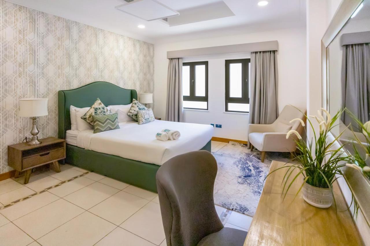 Fam Living - Palm Jumeirah - With Private Pool Pousada *