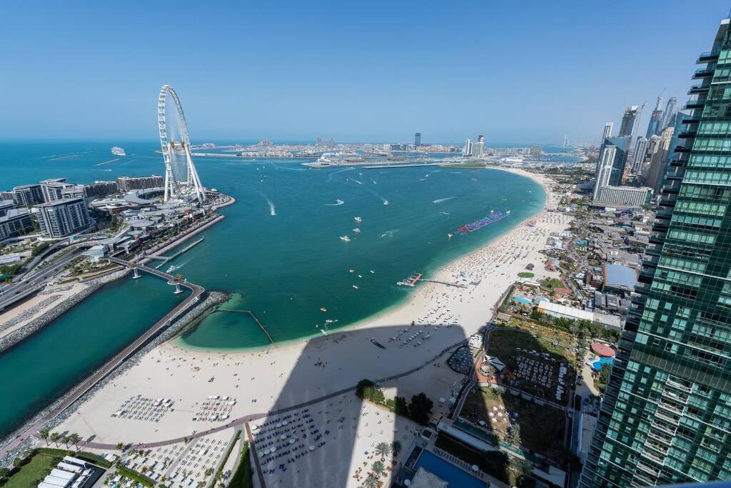 Suiteable Homes - Sensational 3 Bedroom With Mesmerizing Seaview Appartement