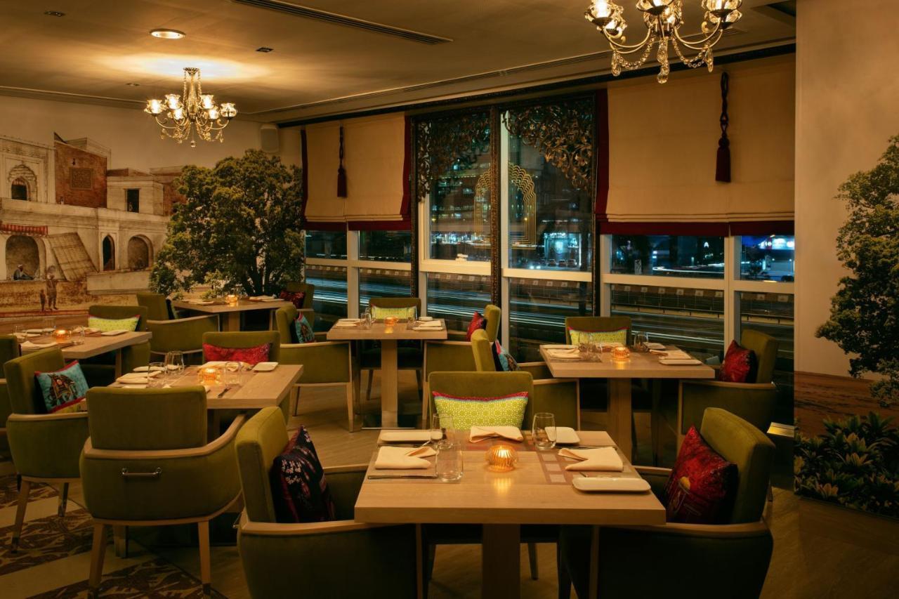 Four Points By Sheraton Sheikh Zayed Road 4* Dubai