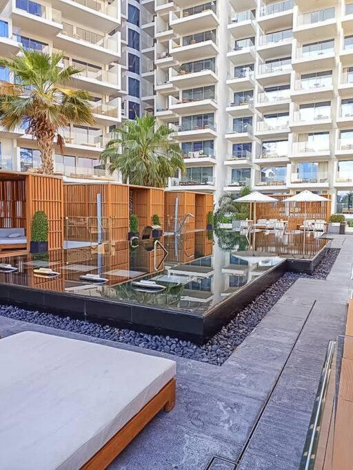 Apartment Experience The Luxe Life In The Palm! Dubai