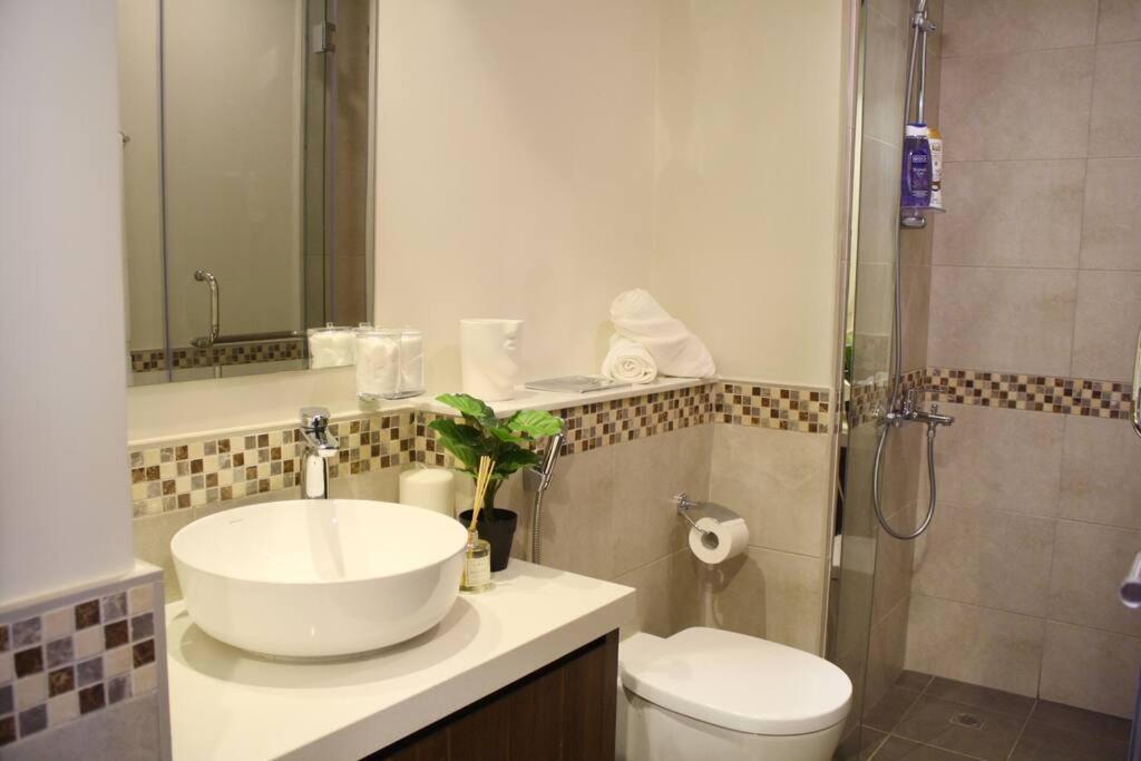 Vera Residences By Damac I 1br Luxury Apartamento