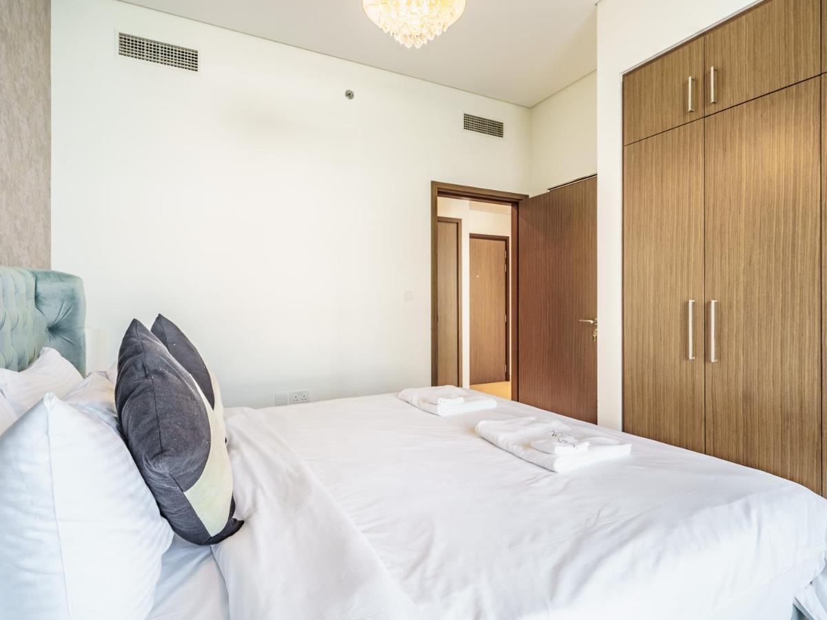 Marvelous 1br With Beautiful Marina View