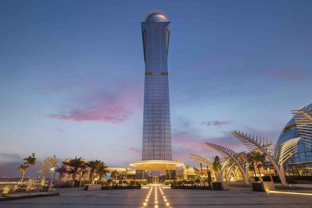 Palm Tower St. Regis Amazing View High-end Dubái