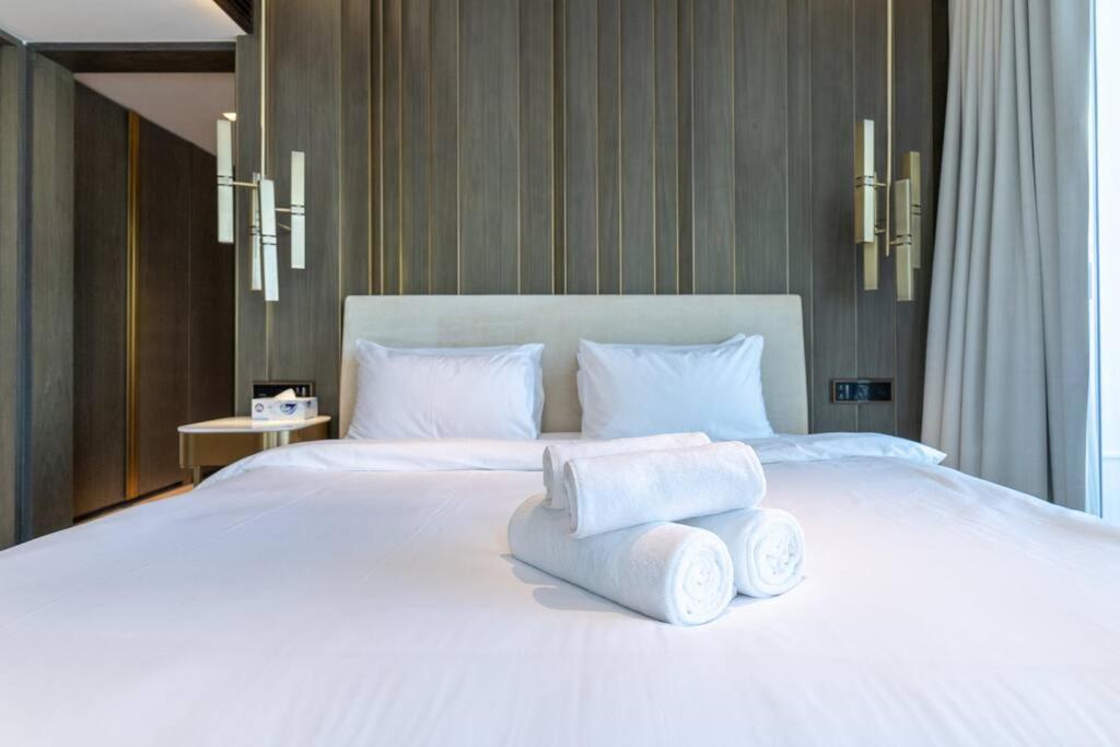 Apartment Experience The Luxe Life In The Palm! Dubai