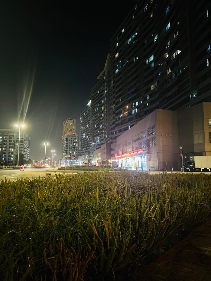 1-bedroom Unit With Pool In Land Complex Al Ain Road Apartamento Dubái