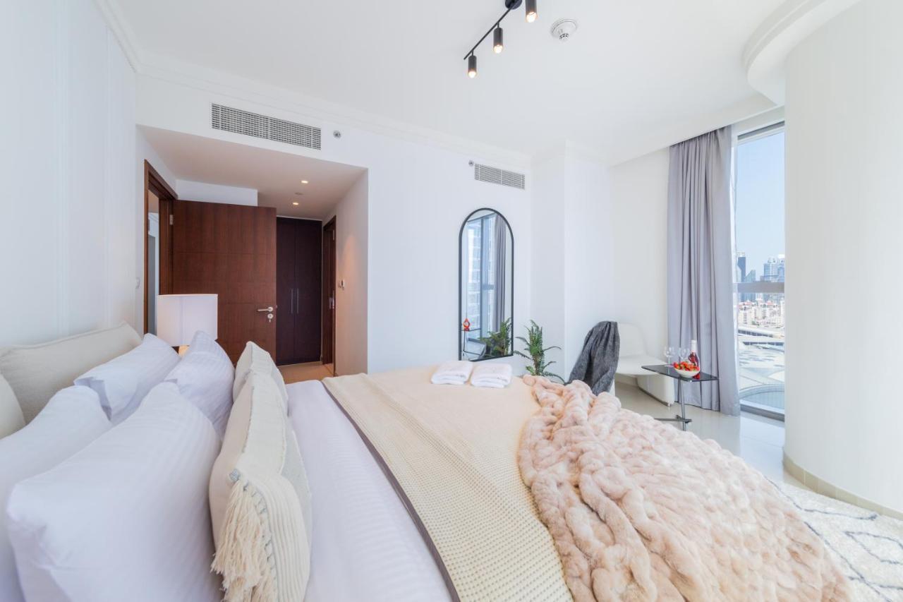 Eden's Homes & - Boulevard Point Apartamento Dubái