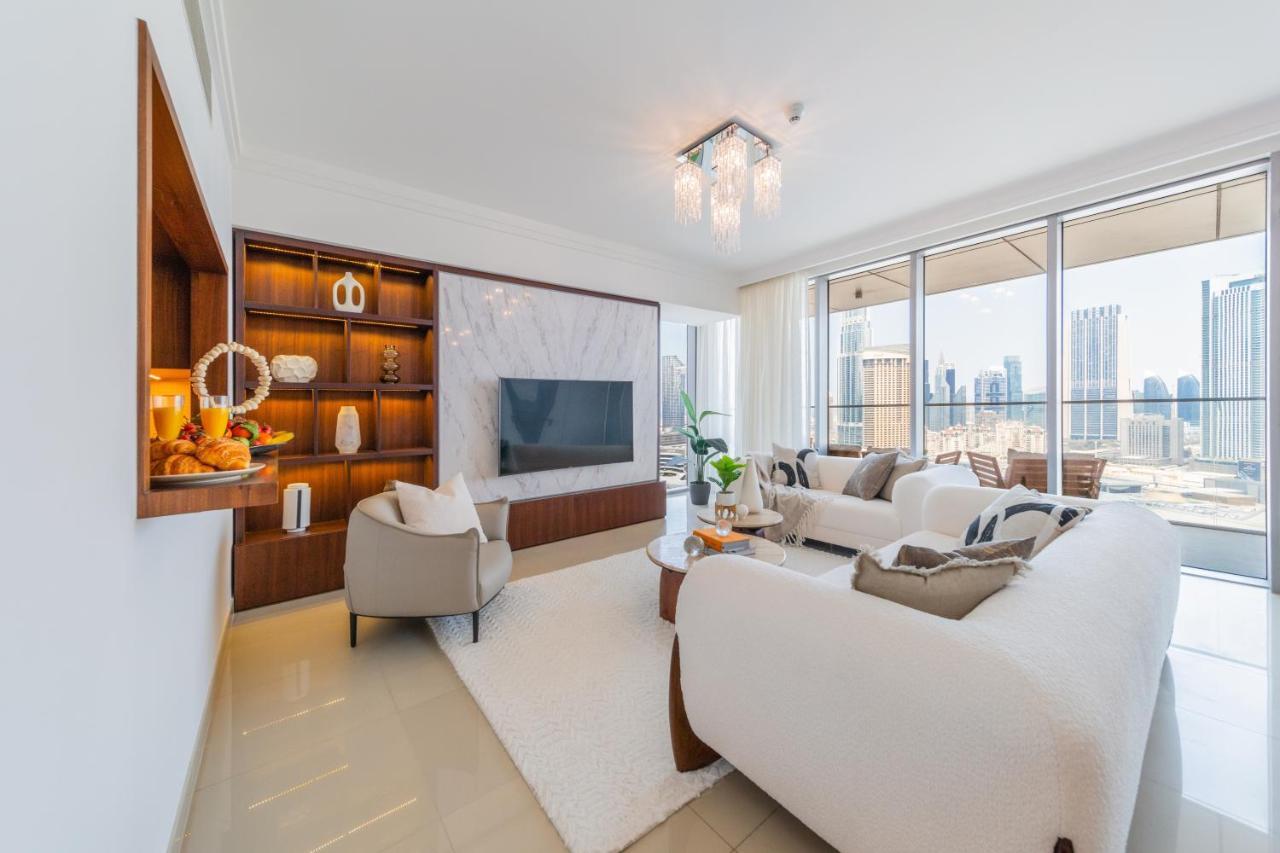 Eden's Homes & - Boulevard Point Apartamento *