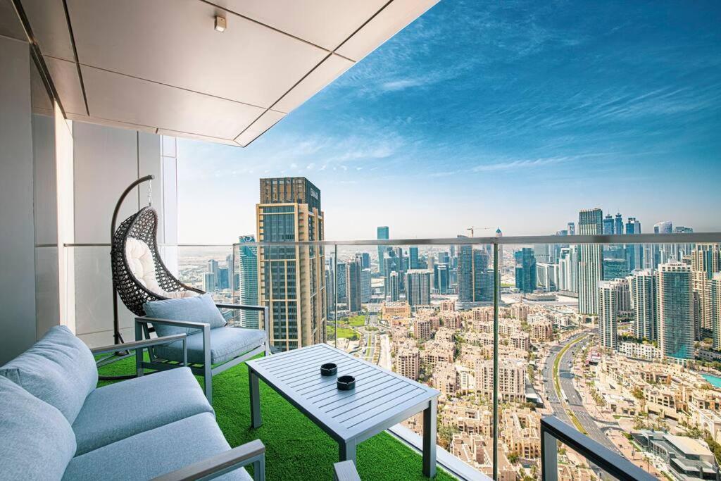 Magnificent Brand New Lux 3br Burj & Fountain View * Dubái