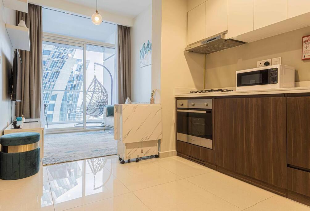 Turquoise - Downtown 1 Bedroom Business Bay - Canal View Lejlighed *