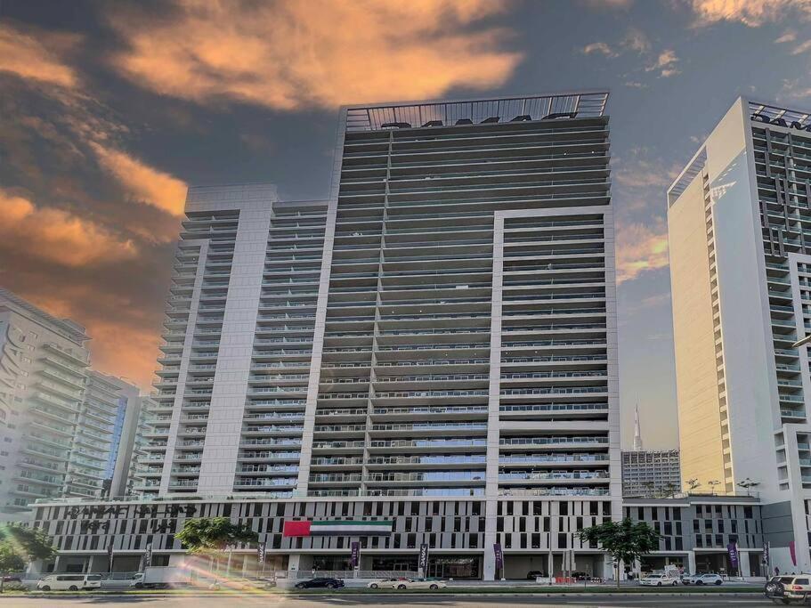 Turquoise - Downtown 1 Bedroom Business Bay - Canal View Lejlighed Dubai