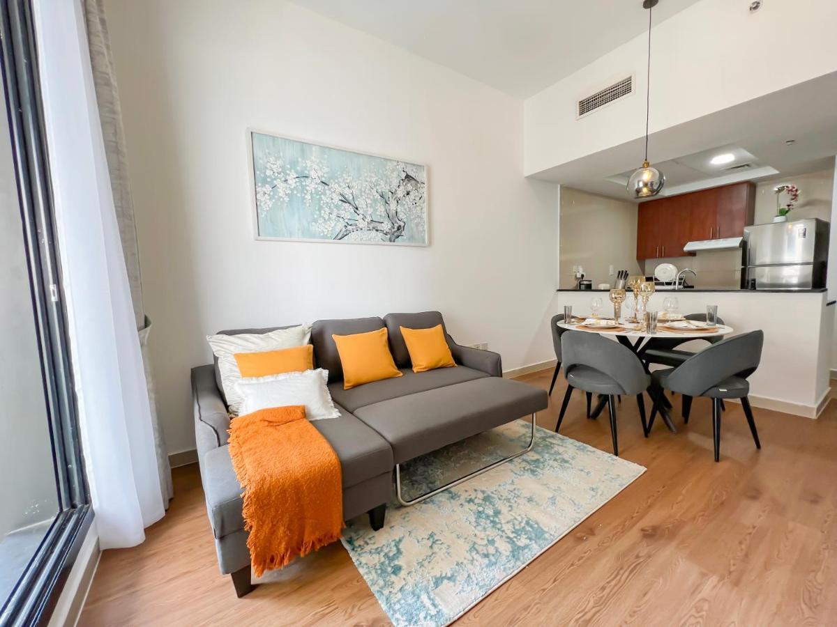 Charming 1br With Stunning Sea&marina Views Dubai