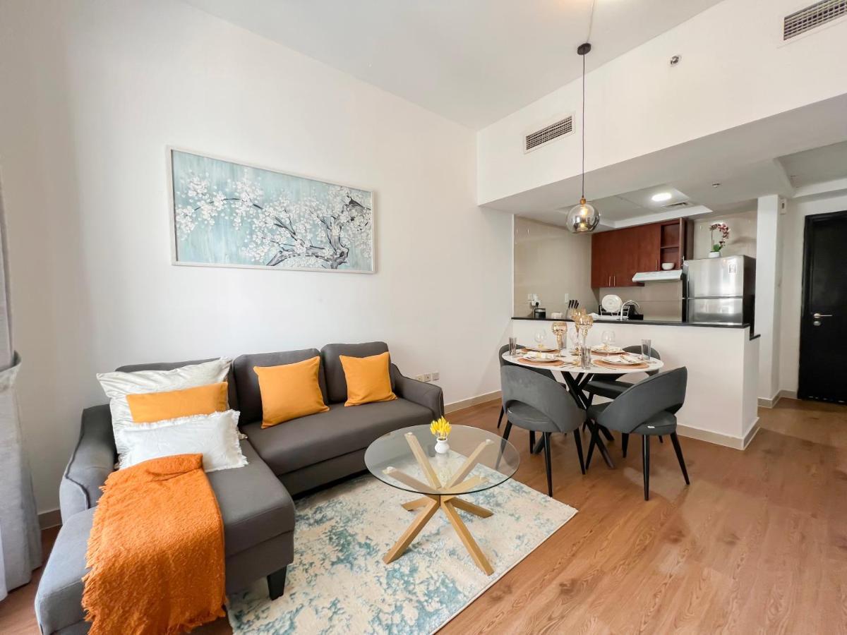 Charming 1br With Stunning Sea&marina Views Dubai