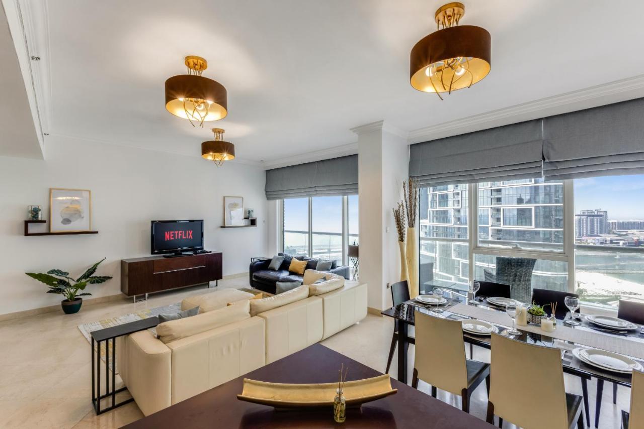 Vayk - Modern Four Bedroom With Sea View In Marina