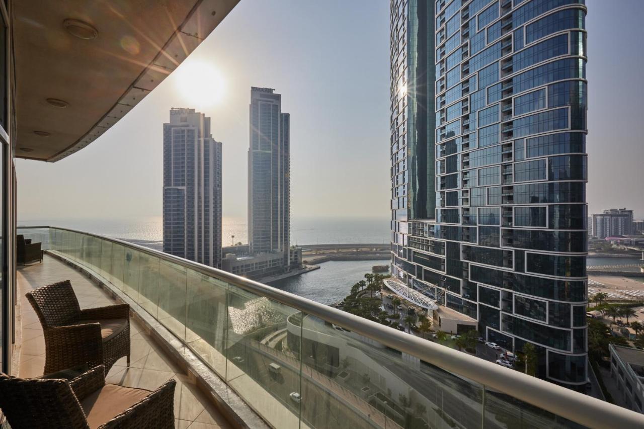 Vayk - Modern Four Bedroom With Sea View In Marina Appartement Dubaï