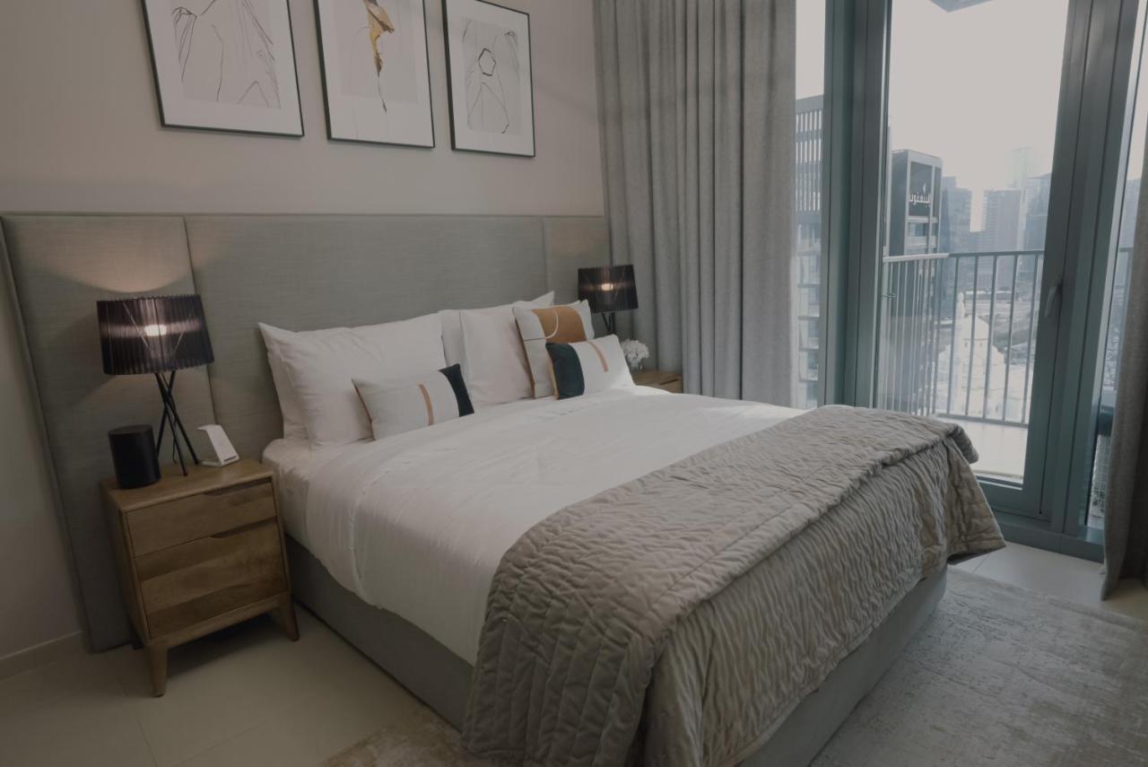 Ultimate / Downtown / 3 Beds / Upscale Luxury / Fantastic Finishing / New Building Dubai